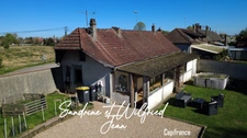 FRENELLES-EN-VEXIN (CORNY) - Maison ancienne à rénover avec dépendances - Terrain 1 790 m² - CUB positif