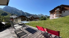 A Vendre : Studio 23 m² avec terrasse plein sud – Panorama d’exception sur les montagnes - Merdassier (74)