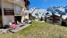 Studio 23m² et sa terrasse, Merdassier (Manigod 74) – Exposition sud et vue sur les montagnes