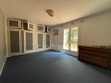 Propriété de caractère – env. 260 m² habitables – Parc paysager de 6 218 m² – Piscine – Dépendances