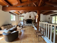 Propriété de caractère – env. 260 m² habitables – Parc paysager de 6 218 m² – Piscine – Dépendances