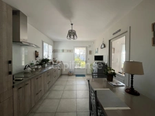 Maison élégante et fonctionnelle - 5 pièces - proche centre-bourg et des plages