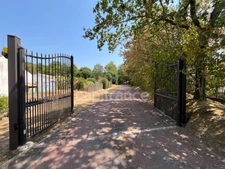 Propriété de caractère – env. 260 m² habitables – Parc paysager de 6 218 m² – Piscine – Dépendances