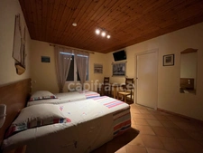 Propriété avec dépendances au coeur d’un jardin paysager– 230 m² habitables – À 10 min des plages des Sables-d'Olonne