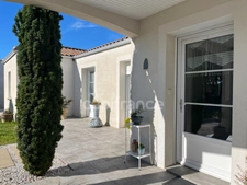 Elegant and functional house - 5 rooms - close to the town center and beaches