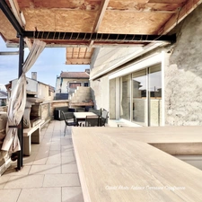 Maison en pierre dans une ancienne grange Brayaude, P5 à SAINT-BONNET-PRES-RIOM (63) avec 4 chambres