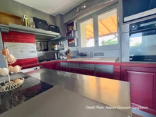 Dpt Allier (03) A vendre à Varennes sur Allier - Longère T6 garages, grande terrasse couverte, terrain clos et arboré de 4621m2