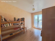 Clermont-Ferrand (63) Croix de Neyrat, Maison familiale avec 4 chambres, garage et jardin à réinventer selon vos envies