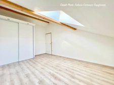 Maison en pierre dans une ancienne grange Brayaude, P5 à SAINT-BONNET-PRES-RIOM (63) avec 4 chambres