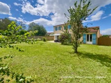 SAINT BEAUZIRE (63) Maison 6 pièces avec suite parentale, 4 chambres, garage, terrasse et jardin