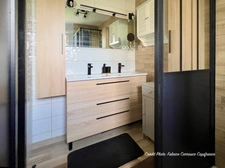 Dpt Allier (03) A vendre à Varennes sur Allier - Longère T6 garages, grande terrasse couverte, terrain clos et arboré de 4621m2