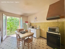 Clermont-Ferrand (63) Croix de Neyrat, Maison familiale avec 4 chambres, garage et jardin à réinventer selon vos envies