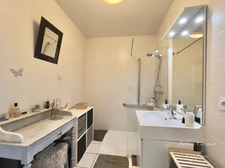 Appartement à vendre 3 pièces (63) T3 de 67,60 m² à Aulnat résidence récente et sécurisée