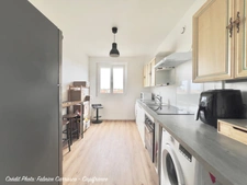 GERZAT (63) OPPORTUNITÉ INVESTISSEUR APPARTEMENT T3 LUMINEUX 60 m² (Loi Carrez) Locataire en place 9 000 €/an Rendement brut 6,50 %