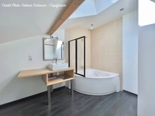 Maison 5 pièces à vendre à SAINT-BONNET-PRES-RIOM (63) avec 4 chambres, terrasse et grand garage.