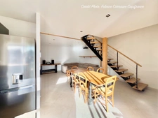 Maison en pierre dans une ancienne grange Brayaude, P5 à SAINT-BONNET-PRES-RIOM (63) avec 4 chambres