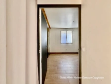 Maison en pierre dans une ancienne grange Brayaude, P5 à SAINT-BONNET-PRES-RIOM (63) avec 4 chambres