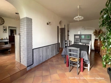 Dpt Allier (03) A vendre à Varennes sur Allier - Longère T6 garages, grande terrasse couverte, terrain clos et arboré de 4621m2