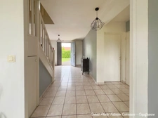 SAINT BEAUZIRE (63) Maison P6 avec suite parentale, 4 chambres, garage, terrasse et jardin clos