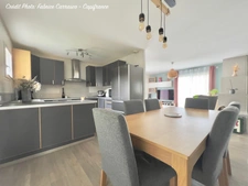 MARINGUES (63) Maison P7, 144 m², Piscine, terrasse bioclimatique, Garage + Carport, jardin 