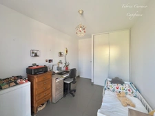 Appartement à vendre 3 pièces (63) T3 de 67,60 m² à Aulnat résidence récente et sécurisée