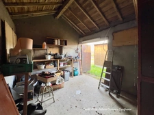 Dpt Allier (03) A vendre à Varennes sur Allier - Longère T6 garages, grande terrasse couverte, terrain clos et arboré de 4621m2