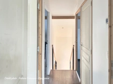 Maison en pierre dans une ancienne grange Brayaude, P5 à SAINT-BONNET-PRES-RIOM (63) avec 4 chambres