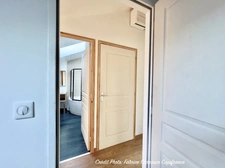 Maison en pierre dans une ancienne grange Brayaude, P5 à SAINT-BONNET-PRES-RIOM (63) avec 4 chambres