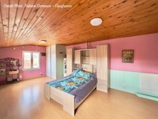 Maison à vendre 6 pièces GERZAT (63) Centre-ville Maison familiale de caractère de 145 m² avec terrasse, toit-terrasse, cuisine d'été, garage et cave voûtée