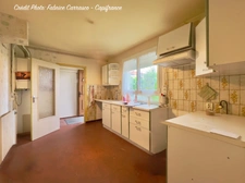 Maison individuelle de plain pied, 5 pièces LE CENDRE (63) avec jardin. Une belle opportunité de rénovation au cœur d'un secteur recherché