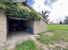 Dpt Allier (03) A vendre à Varennes sur Allier - Longère T6 garages, grande terrasse couverte, terrain clos et arboré de 4621m2