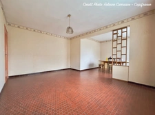 Maison individuelle de plain pied, 5 pièces LE CENDRE (63) avec jardin. Une belle opportunité de rénovation au cœur d'un secteur recherché