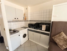 🌊 **Grau d’Agde – À seulement 500 m de la plage, découvrez ce grand studio lumineux avec terrasse plein Sud de 20 m² et parking privatif, idéal en résidence secondaire ou investissement locatif !**