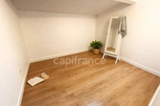 “Béziers – Duplex 2 chambres avec jardin privatif, terrasse 12 m² et accès 2 piscines dans résidence calme et sécurisée”