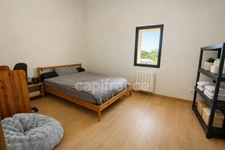 Maison de caractère en pierre – 100 m² – 3 chambres – séjour 45 m² – extérieur 316 m²