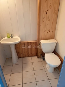 « BESANÇON —🚨 OFFRE EXCEPTIONNELLE DU 18 AU 28 AOÛT ! Local 62 m² + 3 stationnements privatifs + 4 000 € de bon d'achat Leroy Merlin offert. Nous serons sur place pour vous rencontrer et vous faire v