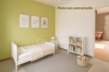 Capifrance – L’immobilier autrement Un bien rare, une adresse confidentielle, un potentiel à révéler. À Agde, au cœur du centre historique, découvrez une propriété de caractère à réinventer, avec terr