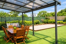 🔥 PIREY – MAISON 135 M² + GRANDS ESPACES DE RANGEMENT + 3 STUDIOS LOUÉS – 990 €/MOIS – 350 000 €