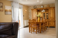 🔥 PIREY – MAISON 135 M² + GRANDS ESPACES DE RANGEMENT + 3 STUDIOS LOUÉS – 990 €/MOIS – 350 000 €