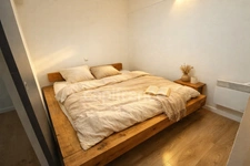 “Béziers – Duplex 2 chambres avec jardin privatif, terrasse 12 m² et accès 2 piscines dans résidence calme et sécurisée”