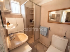 🌊 **Grau d’Agde – À seulement 500 m de la plage, découvrez ce grand studio lumineux avec terrasse plein Sud de 20 m² et parking privatif, idéal en résidence secondaire ou investissement locatif !**