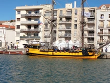 ✨ SÈTE – Quai Aspirant Herber | T3 entièrement rénové avec balcon et cave. Un emplacement recherché, un appartement clé en main… il ne manque plus que vous 