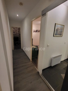 « Agde, la Perle Noire de la Méditerranée : découvrez une maison de caractère rare en centre historique. »