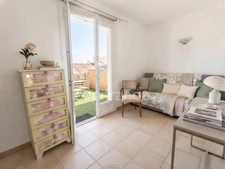 Rarissime à Portiragnes village – Maison traversante 3 pièces 60 m² avec 2 terrasses, DPE B
