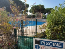 CAP D’AGDE – VUE PORT EXCEPTIONNELLE – T2 36 M² – BALCON –PISCINE - CONCIERGE - GARAGE FERMÉ – VENDU MEUBLÉ