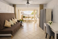 🌊 **Grau d’Agde – À seulement 500 m de la plage, découvrez ce grand studio lumineux avec terrasse plein Sud de 20 m² et parking privatif, idéal en résidence secondaire ou investissement locatif !**