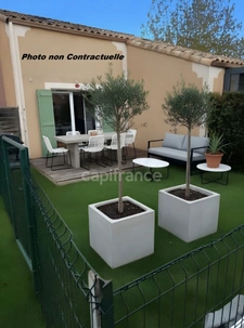 🌴 1. « Béziers – Duplex rare avec jardin + 2 piscines : un vrai petit paradis »