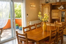 🔥 PIREY – MAISON 135 M² + GRANDS ESPACES DE RANGEMENT + 3 STUDIOS LOUÉS – 990 €/MOIS – 350 000 €