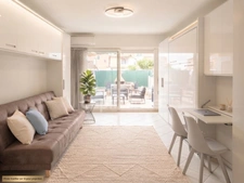 🌊 **Grau d’Agde – À seulement 500 m de la plage, découvrez ce grand studio lumineux avec terrasse plein Sud de 20 m² et parking privatif, idéal en résidence secondaire ou investissement locatif !**