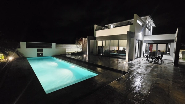 Quartier France - Pessac - maison contemporaine de 135 m² - élégance et confort